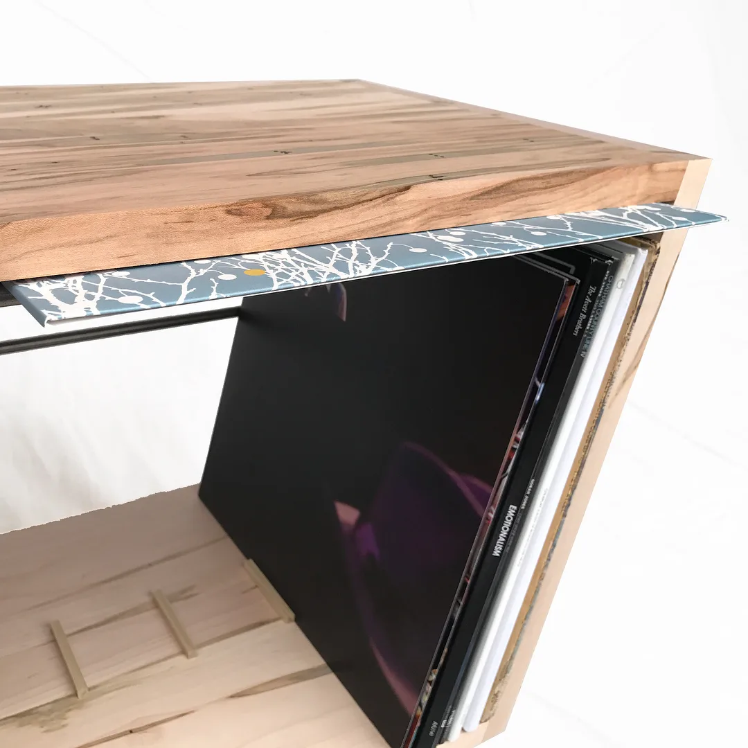 Record Player Table — photo 3