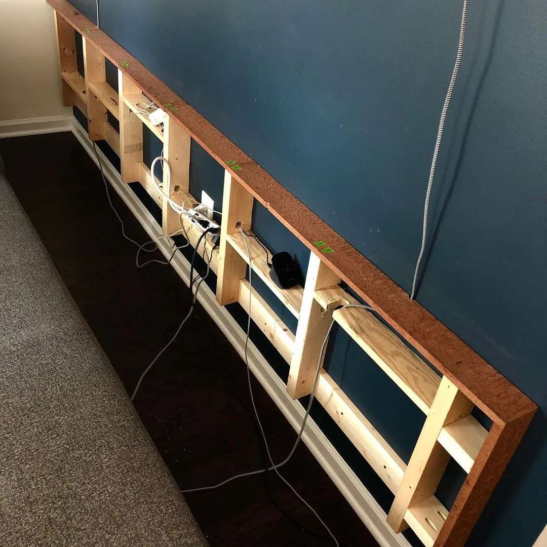 Narrow Sofa Table — photo 3