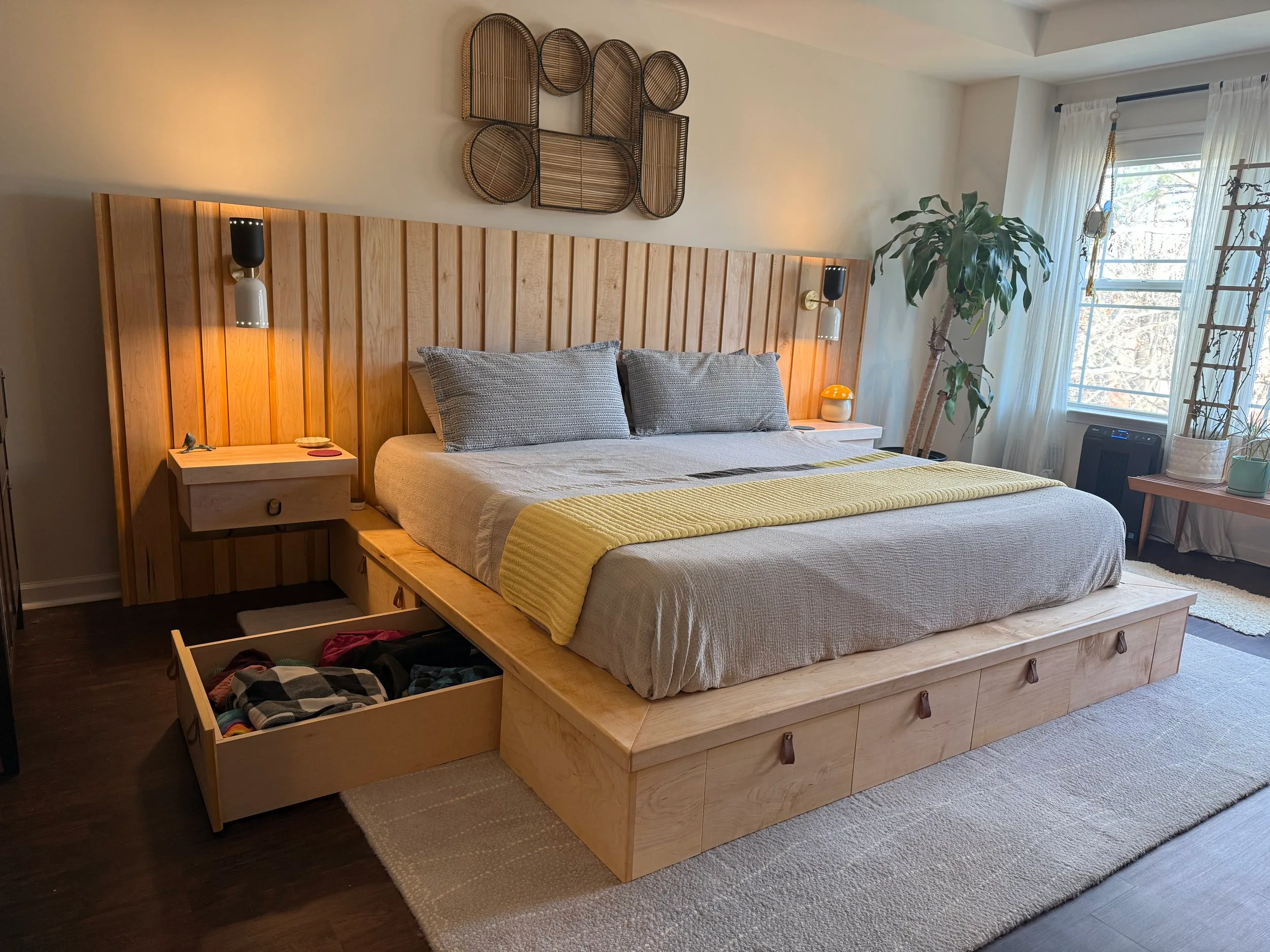 Platform Bed — photo 4